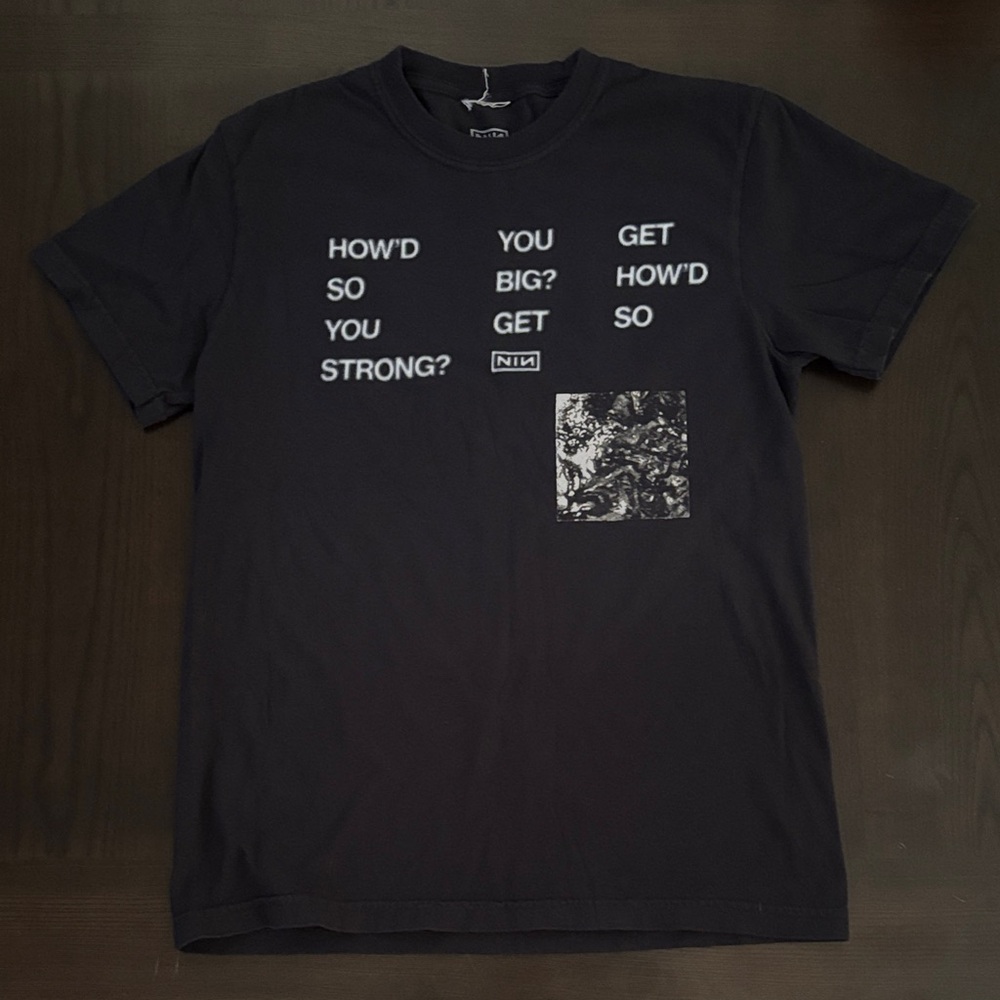 Official Nine Inch Nails Peel it Back concert 2025 black T-shirt